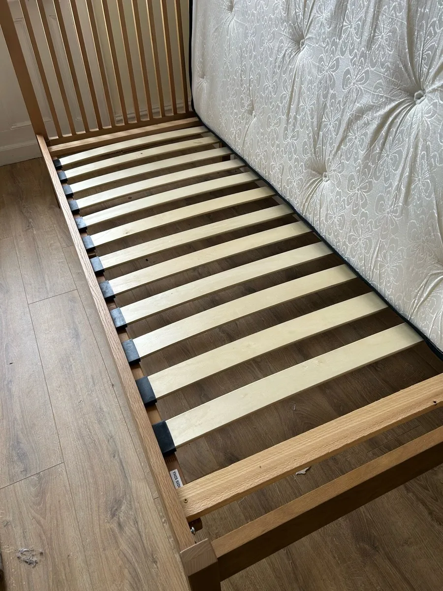 Single Bed - Image 3