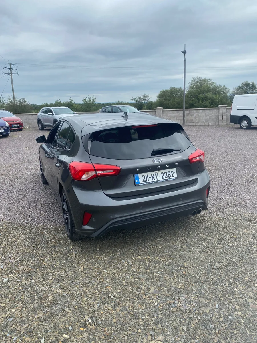 Ford Focus 2021 - Image 4
