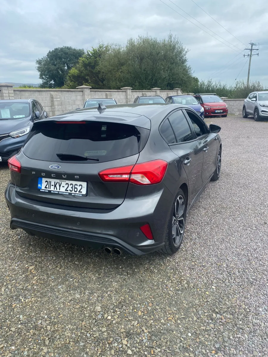 Ford Focus 2021 - Image 3
