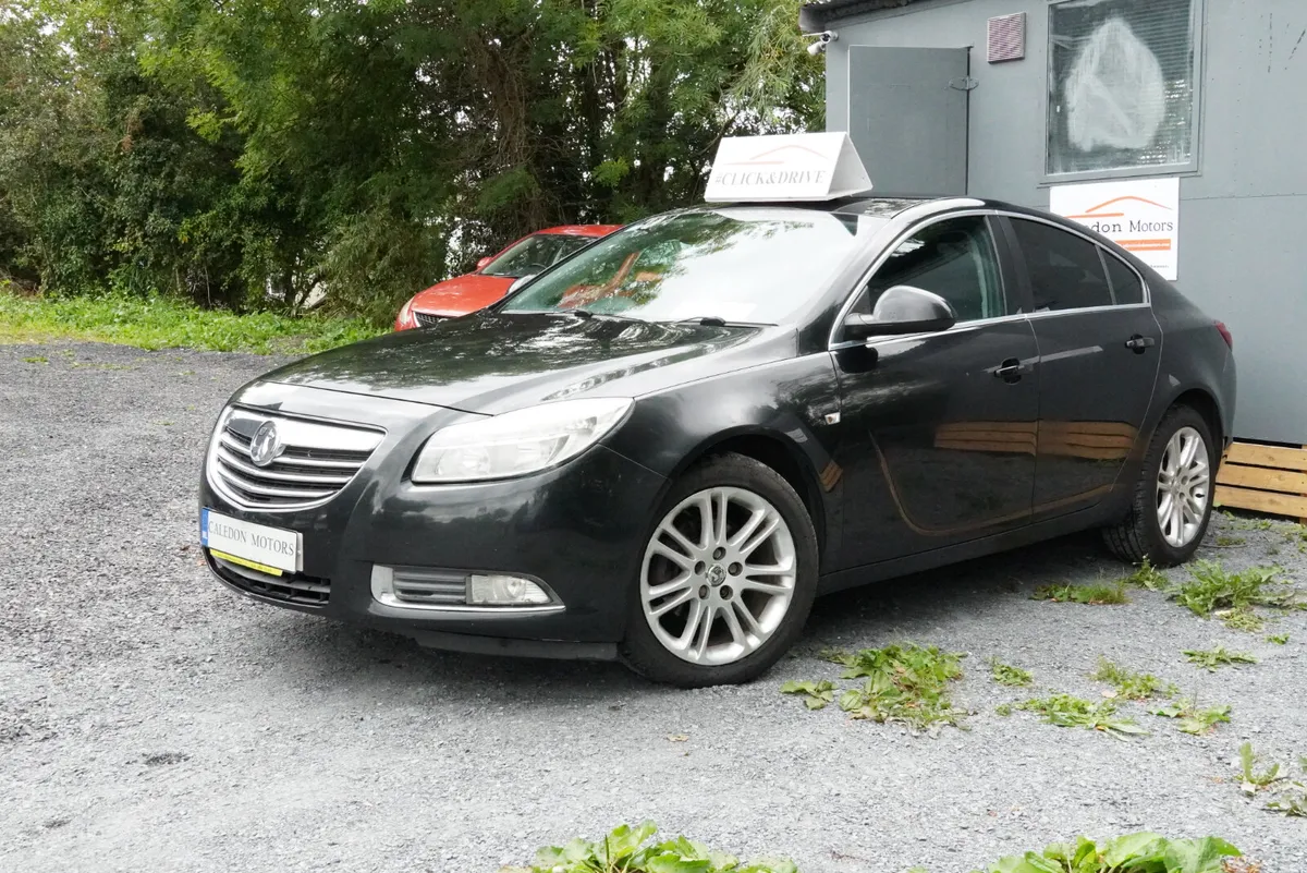 VAUXHALL INSIGNIA WITH ROAD TAX - Image 2