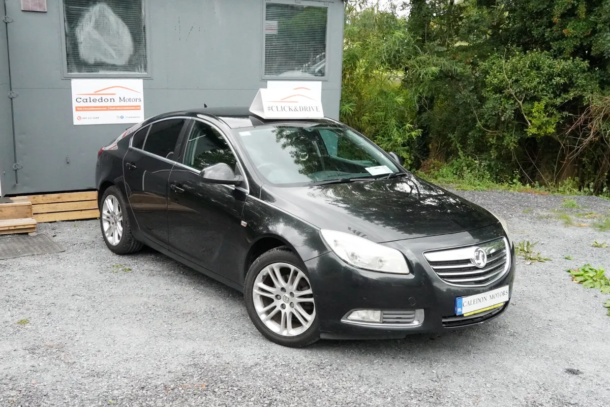VAUXHALL INSIGNIA WITH ROAD TAX - Image 1