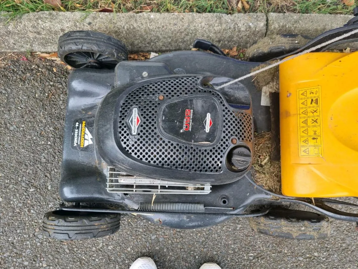 Self drive lawnmower - Image 3
