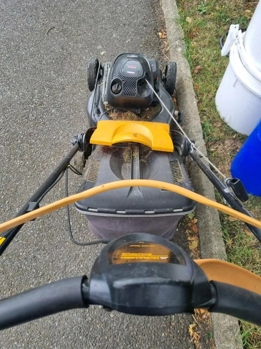 Self drive lawnmower - Image 4
