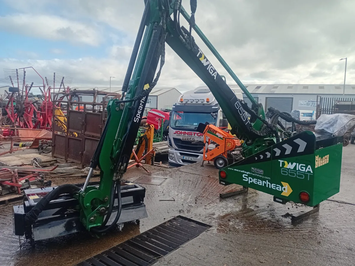 Spearhead Twiga 655T hedgecutter - Image 2