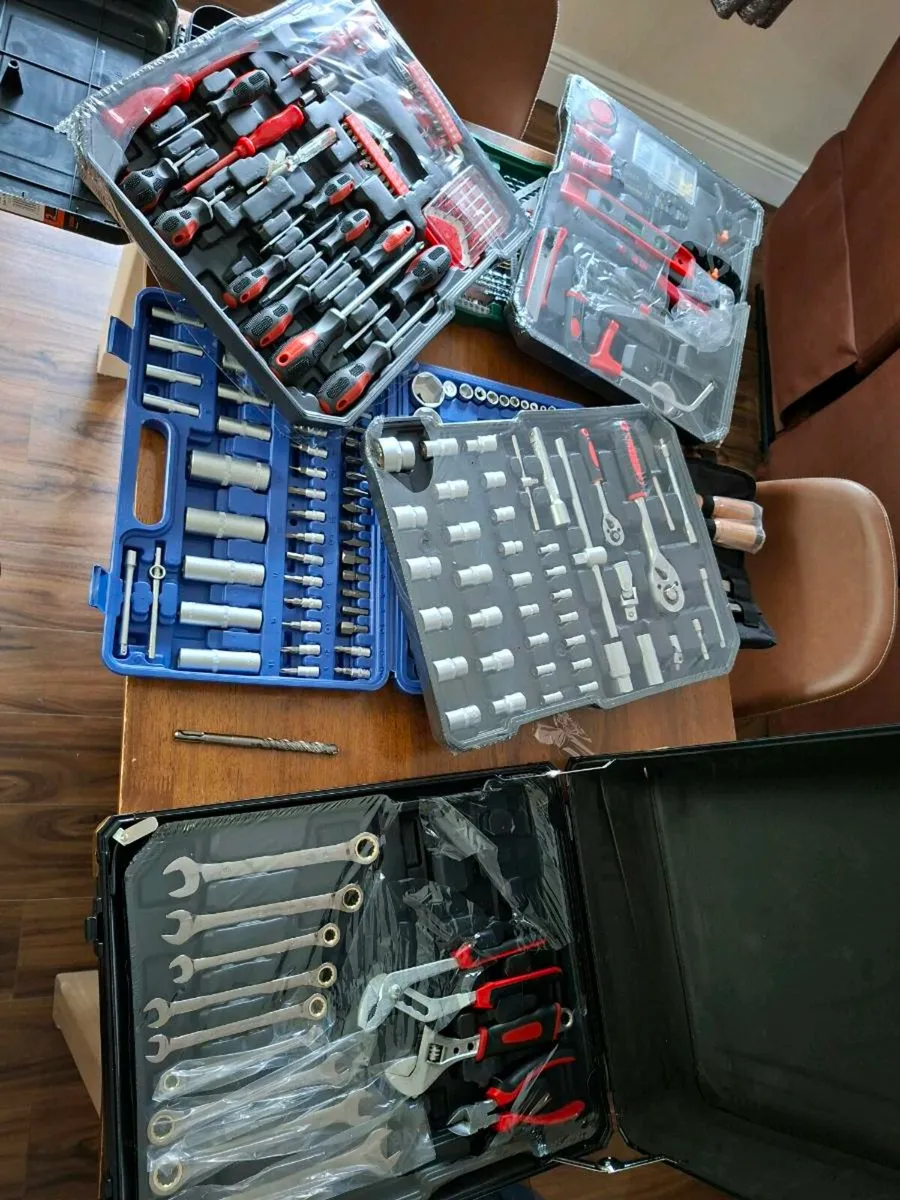 Tool set large bundle 100's of pieces - Image 3