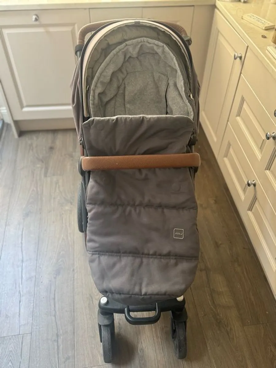 Joolz Geo2 Stroller & Car Seat with Isofix - Image 3