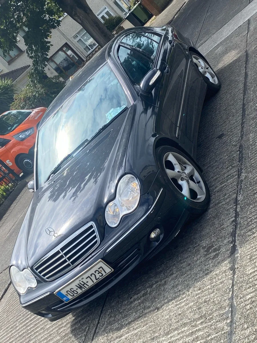 Mercedes c200 - Image 3