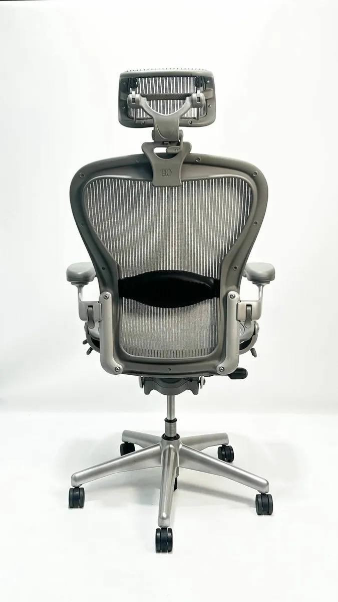 Herman Miller Aeron Chair with Headrest (Size C) - Image 4