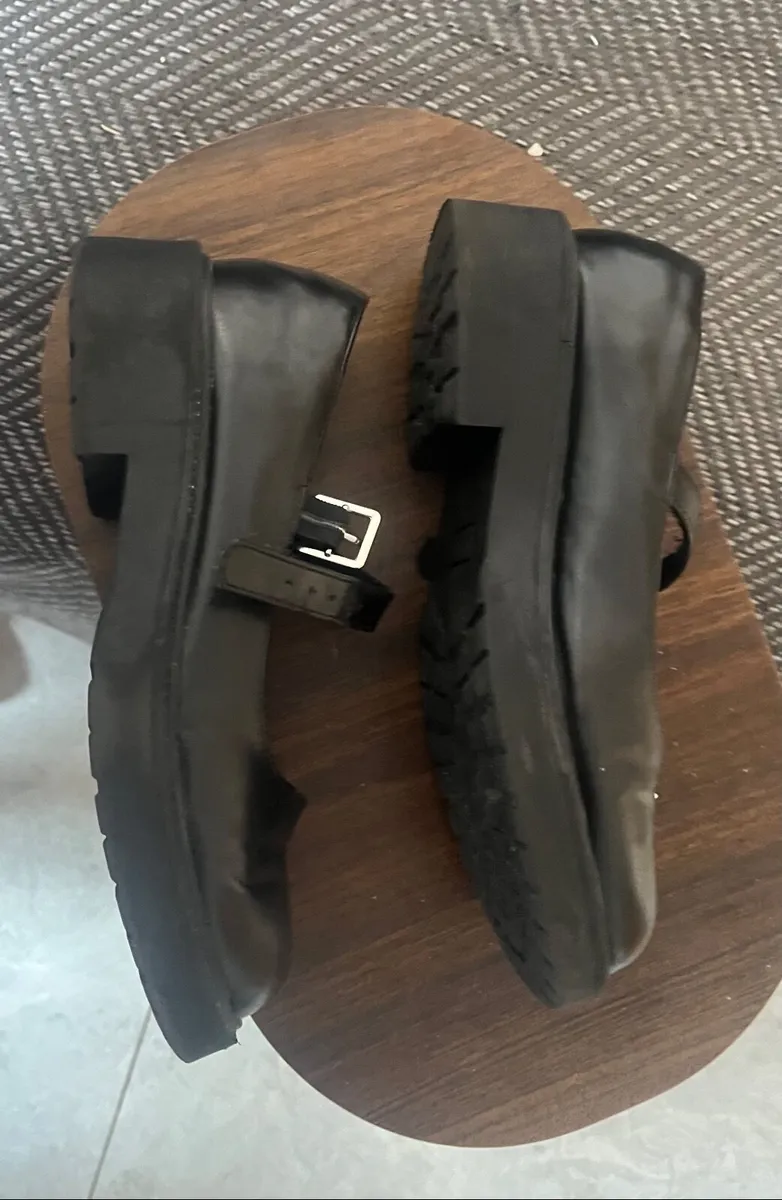 Shoes  free school shoes size 4 & 5 - Image 1