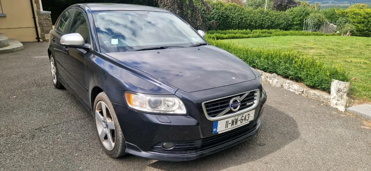 Volvo s40 - Image 1