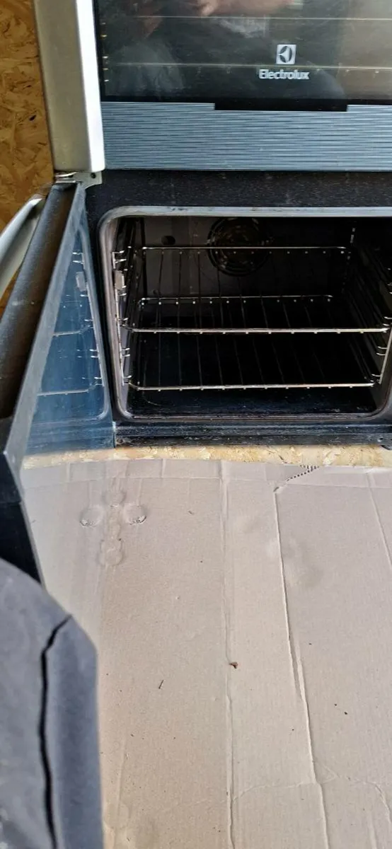 Slot in Cooker - Image 3