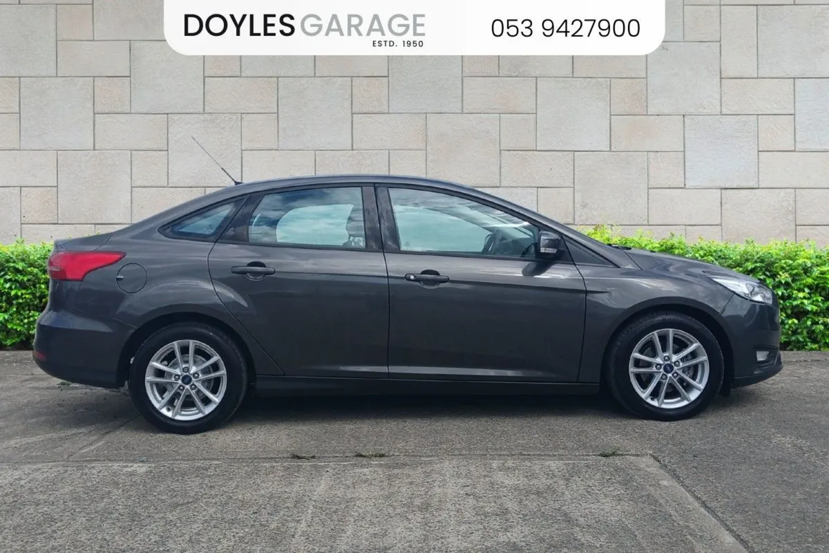Ford Focus Style 1.5 Diesel - Image 2