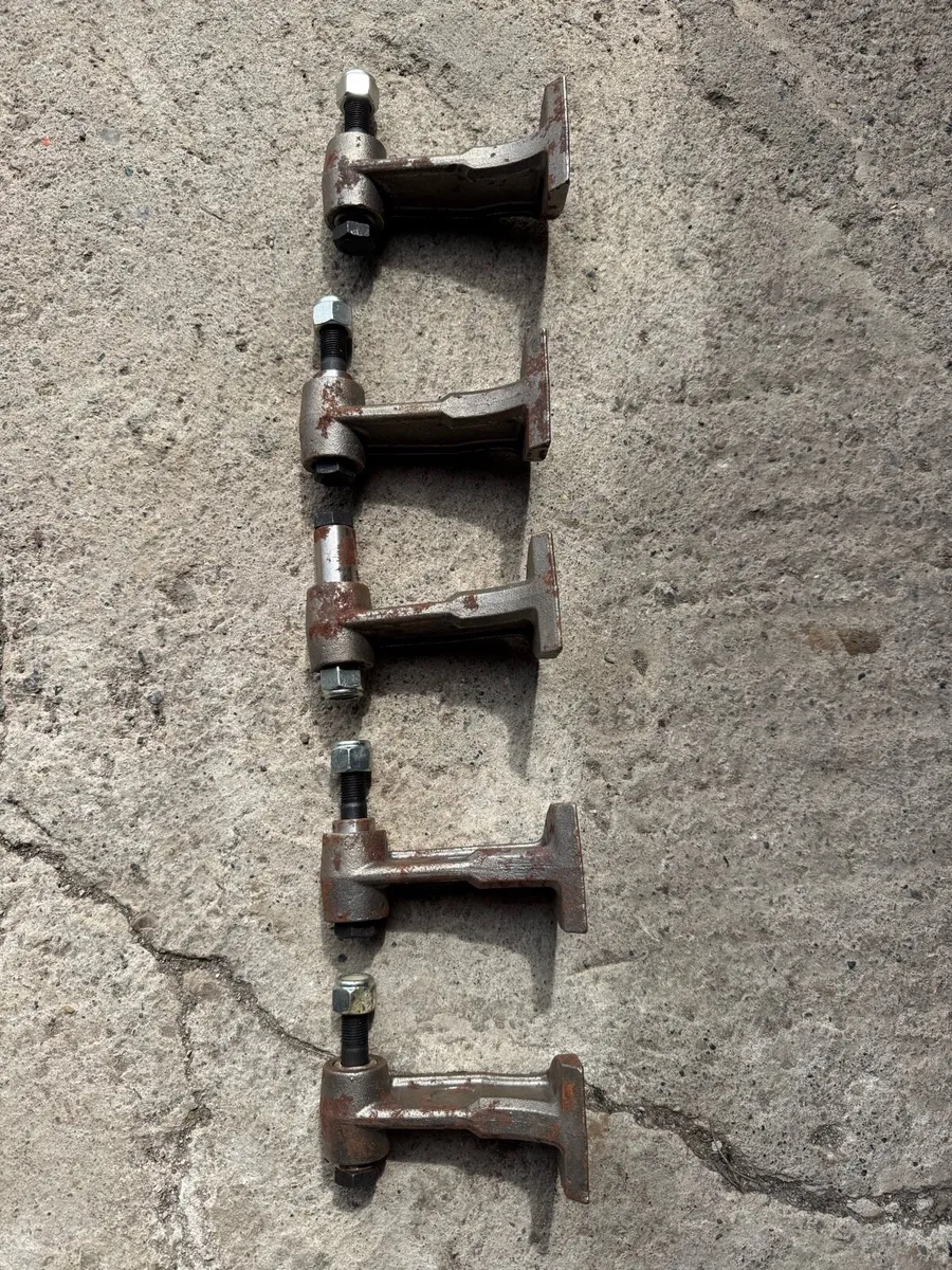 5 Boothy Flails with Bolts and Bushings - Image 3