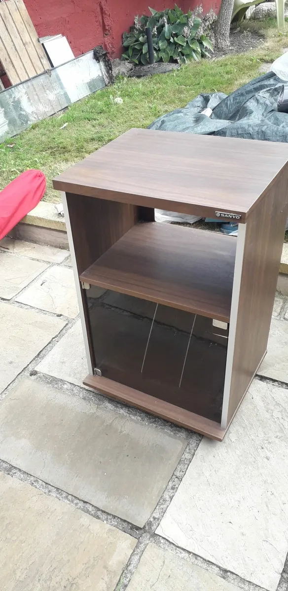 Free Sanyo  old school hifi cabinet - Image 1