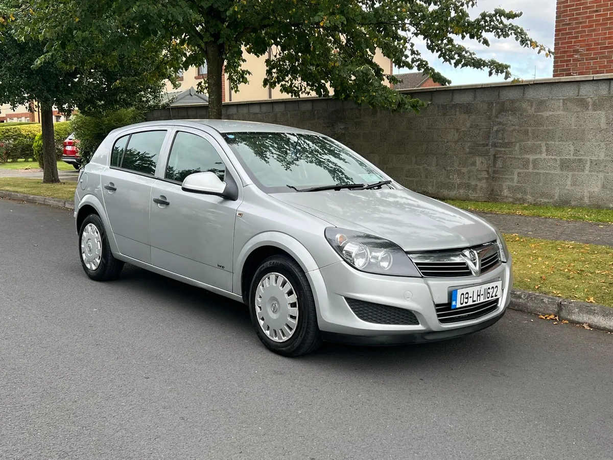 2009 Vauxhall Astra 1.7 Diesel Nct 11/25 Tax10/25 - Image 2