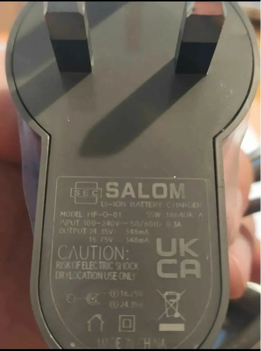Charger for Dyson - Image 2