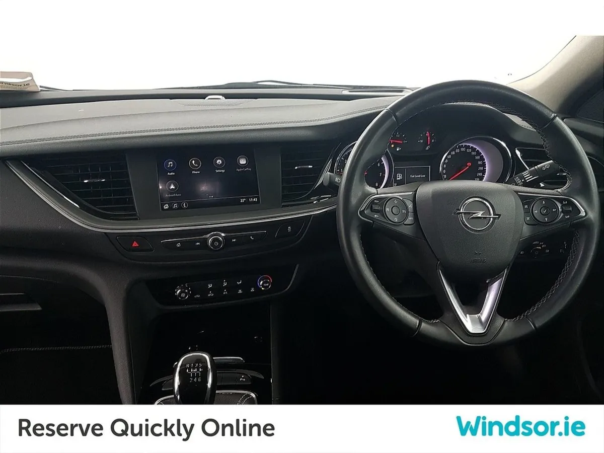 Opel Insignia 1.5 140 bhp Petrol Turbo SC - Image 4