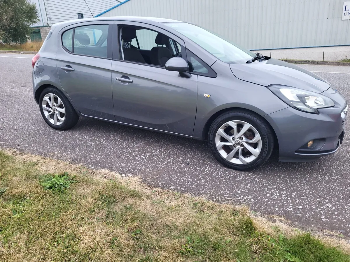 Opel Corsa very low mileage - Image 3
