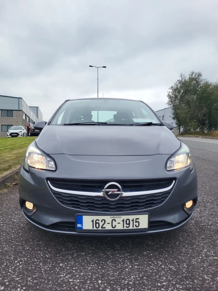 Opel Corsa very low mileage - Image 4