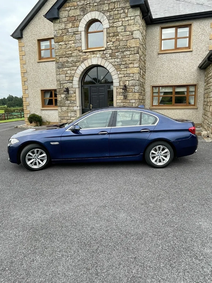 BMW 5-Series 2016 - Image 1