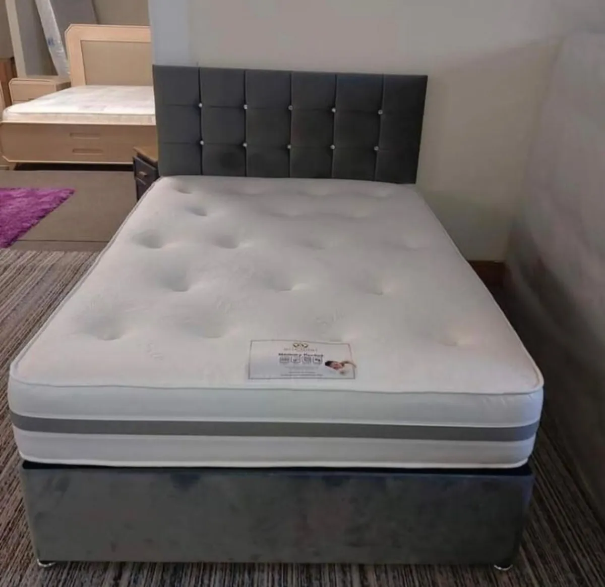 Double Divan Bed with Mattress included - Image 2