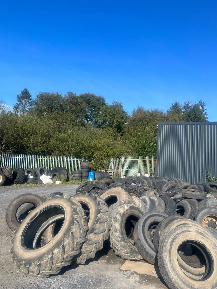 Tractor tyres *Need gone* - Image 1