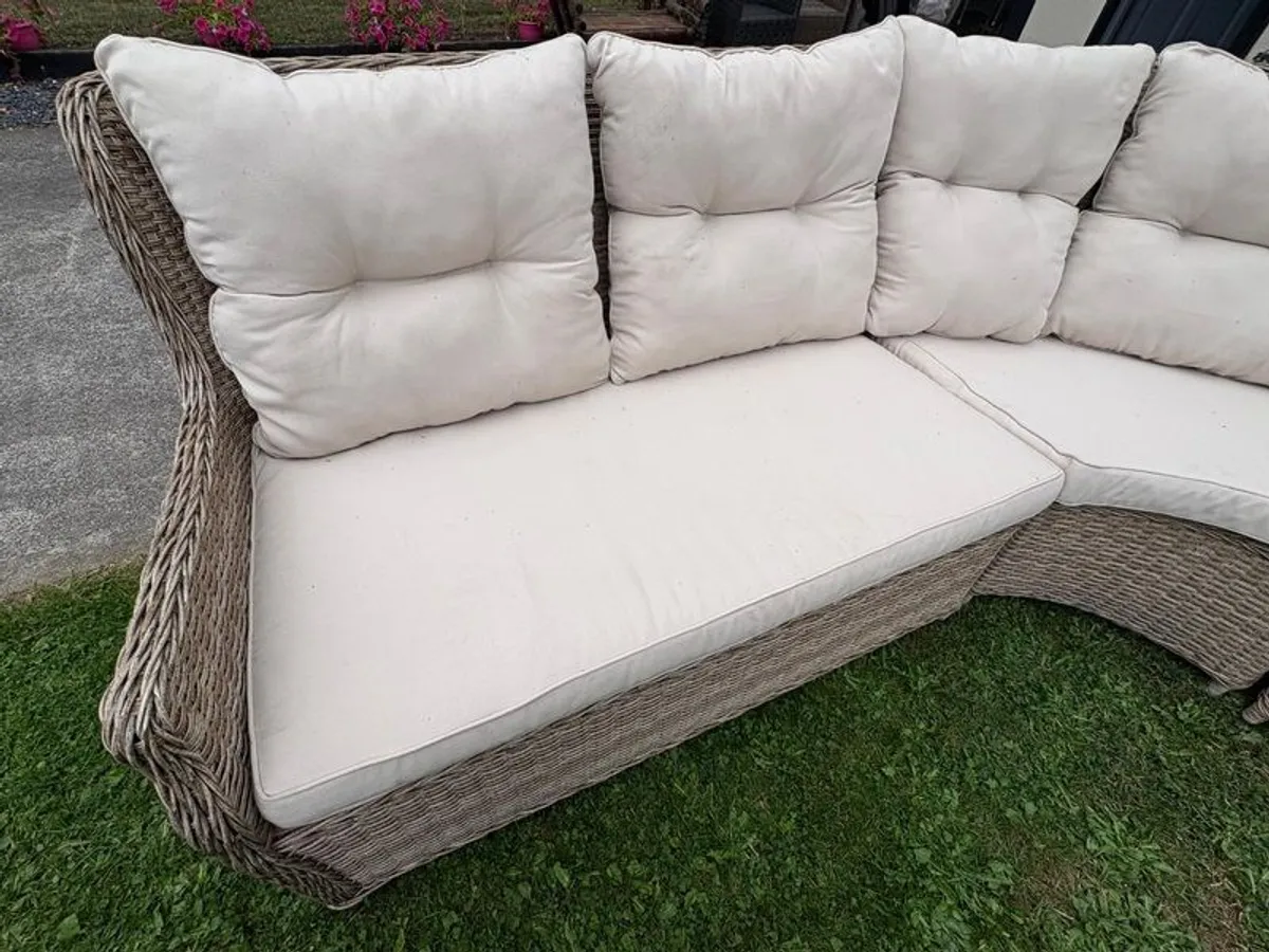 rattan corner sofa - Image 4