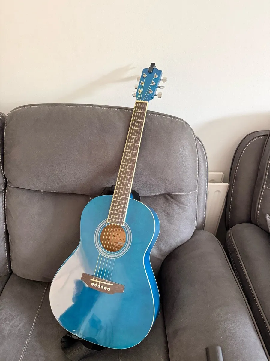 Koda blue Guitar 3/4 Size guitar with stand - Image 1