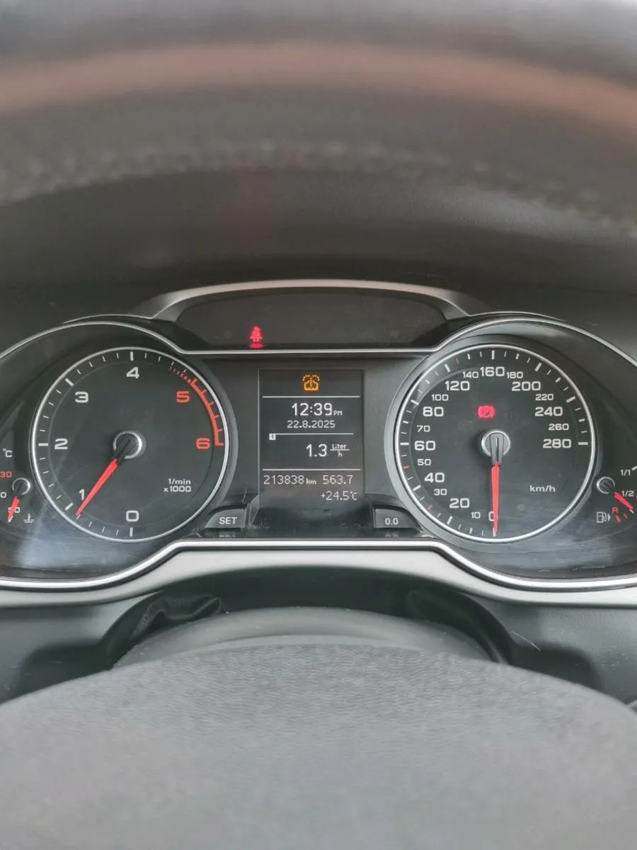 Audi a4 2012 2.0tdi new nct - Image 2