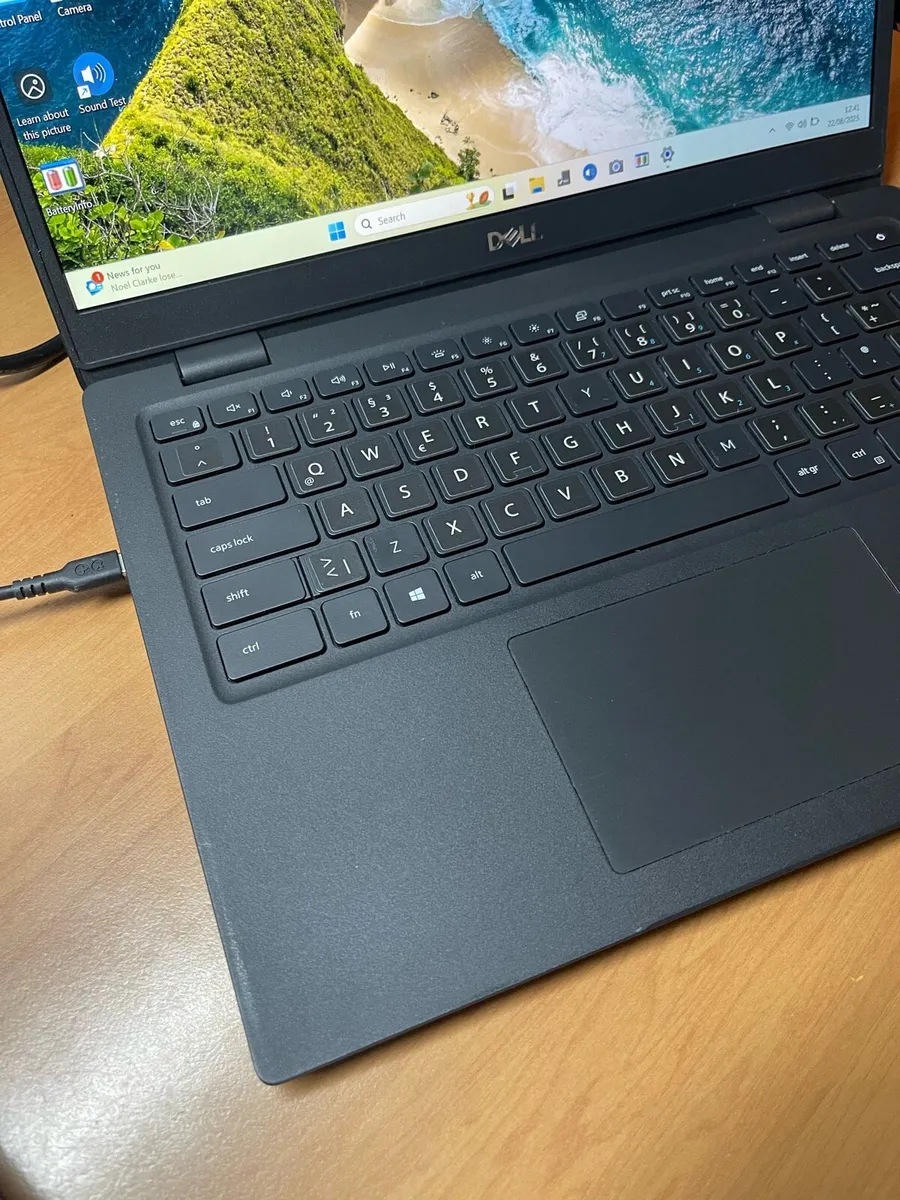 Dell Laptop i5 pro 16-256 win 11 - Image 3