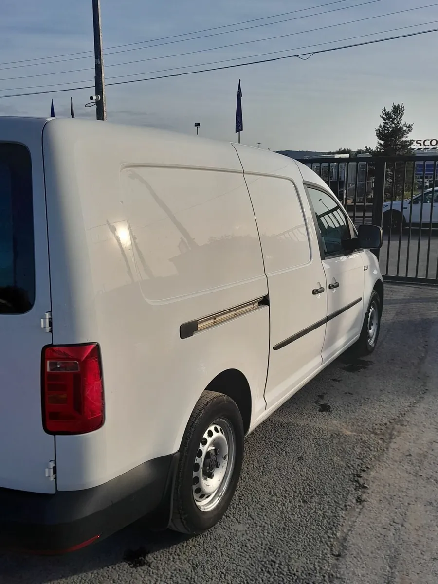 Volkswagen Caddy 2019 - Image 4