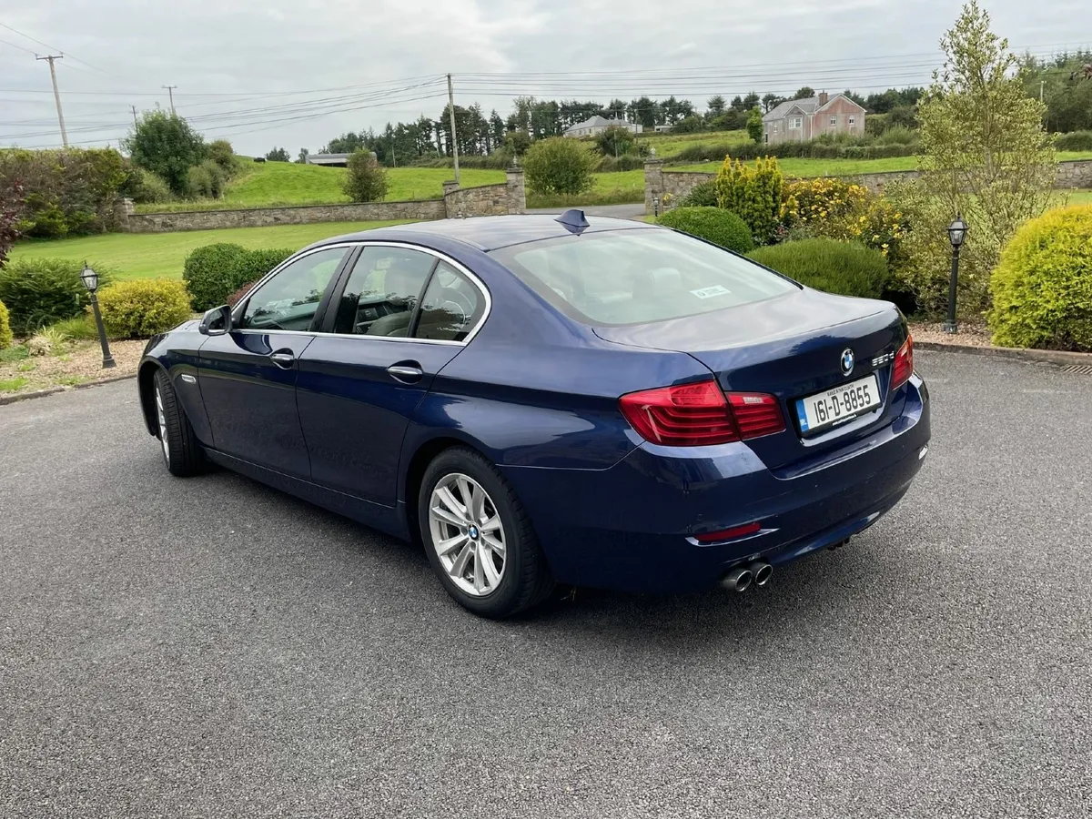 BMW 5-Series 2016 - Image 2