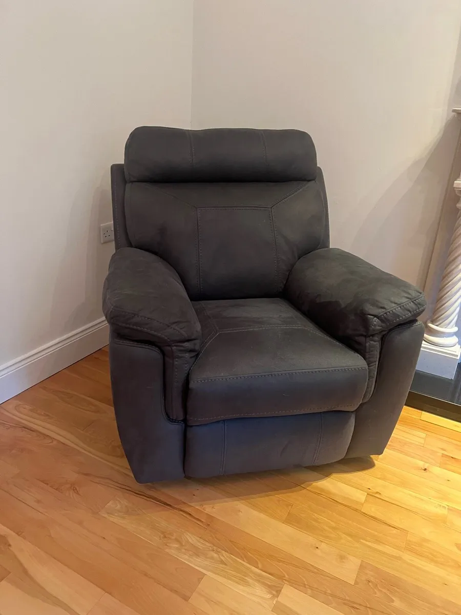 3 Piece Buck Suede Grey Recliner Couch set - Image 4
