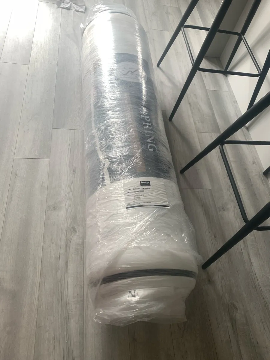 Brand new mattress still in wrapping 4’6 - Image 1
