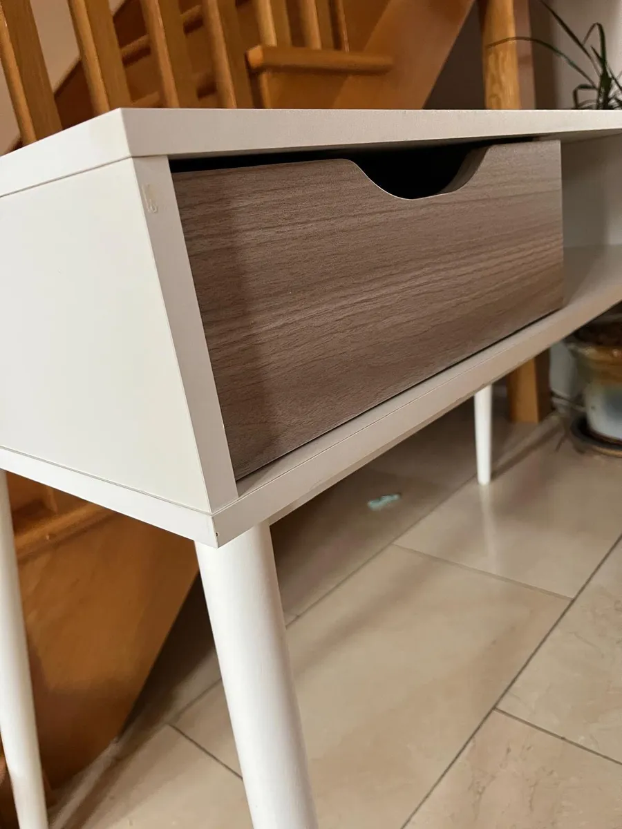 Table - Image 2