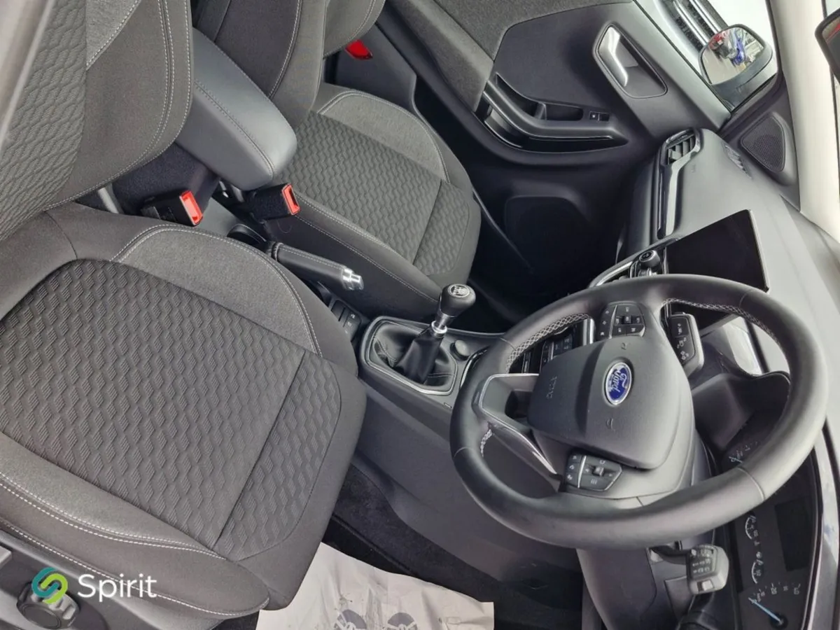 Ford Puma 1.0l Ecoboost Hybrid 155PS Titanium - Image 4
