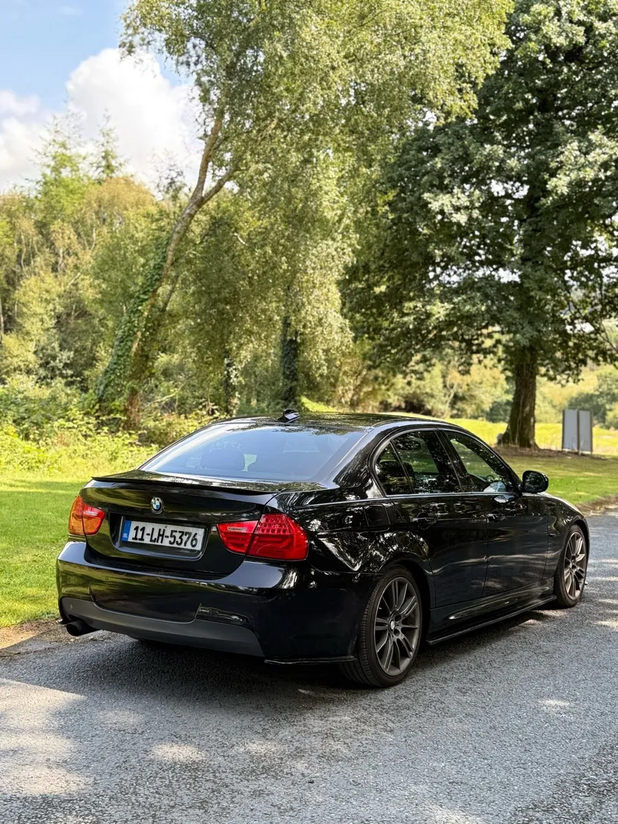BMW E90 318i Msport Plus 08/26 NCT - Image 3