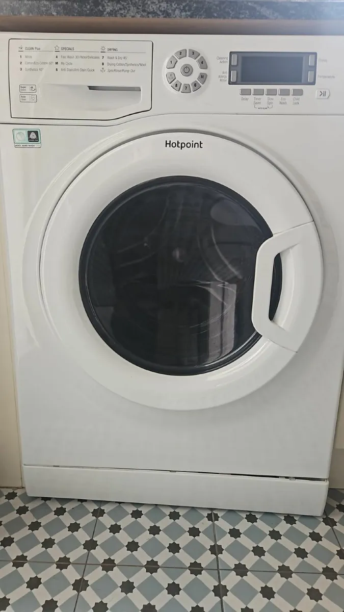 Washer dryer
