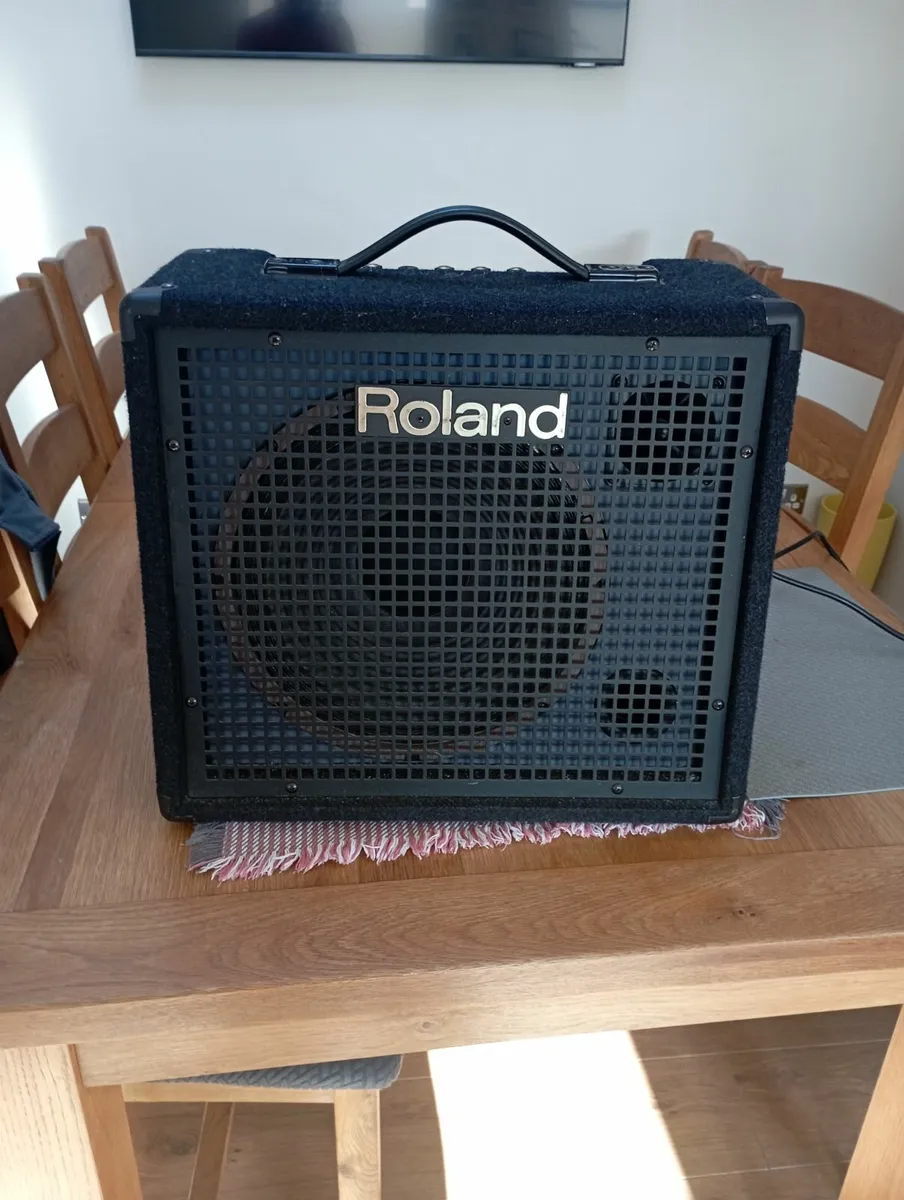 Amp Roland KC100 - Image 1