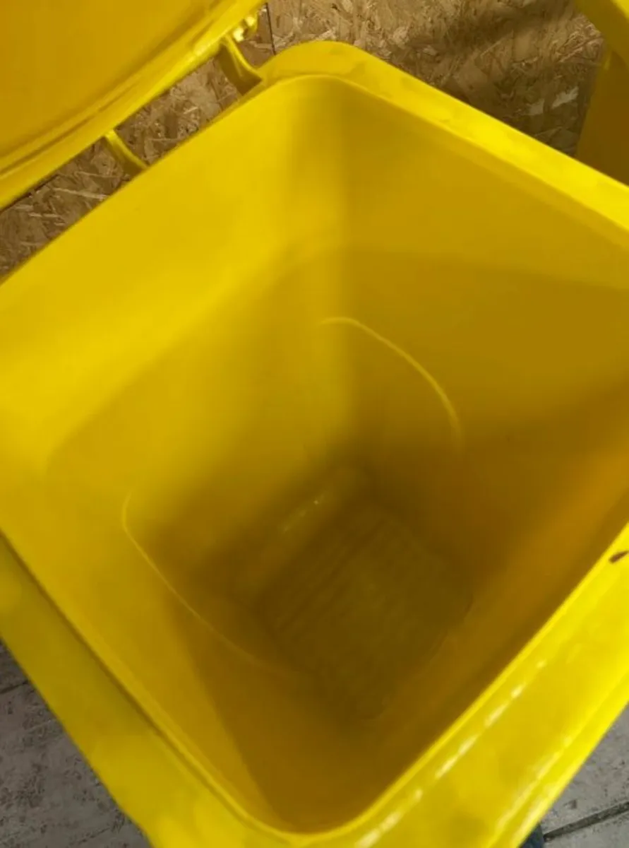 3 x  Wheelie  Bins €120 - Image 2