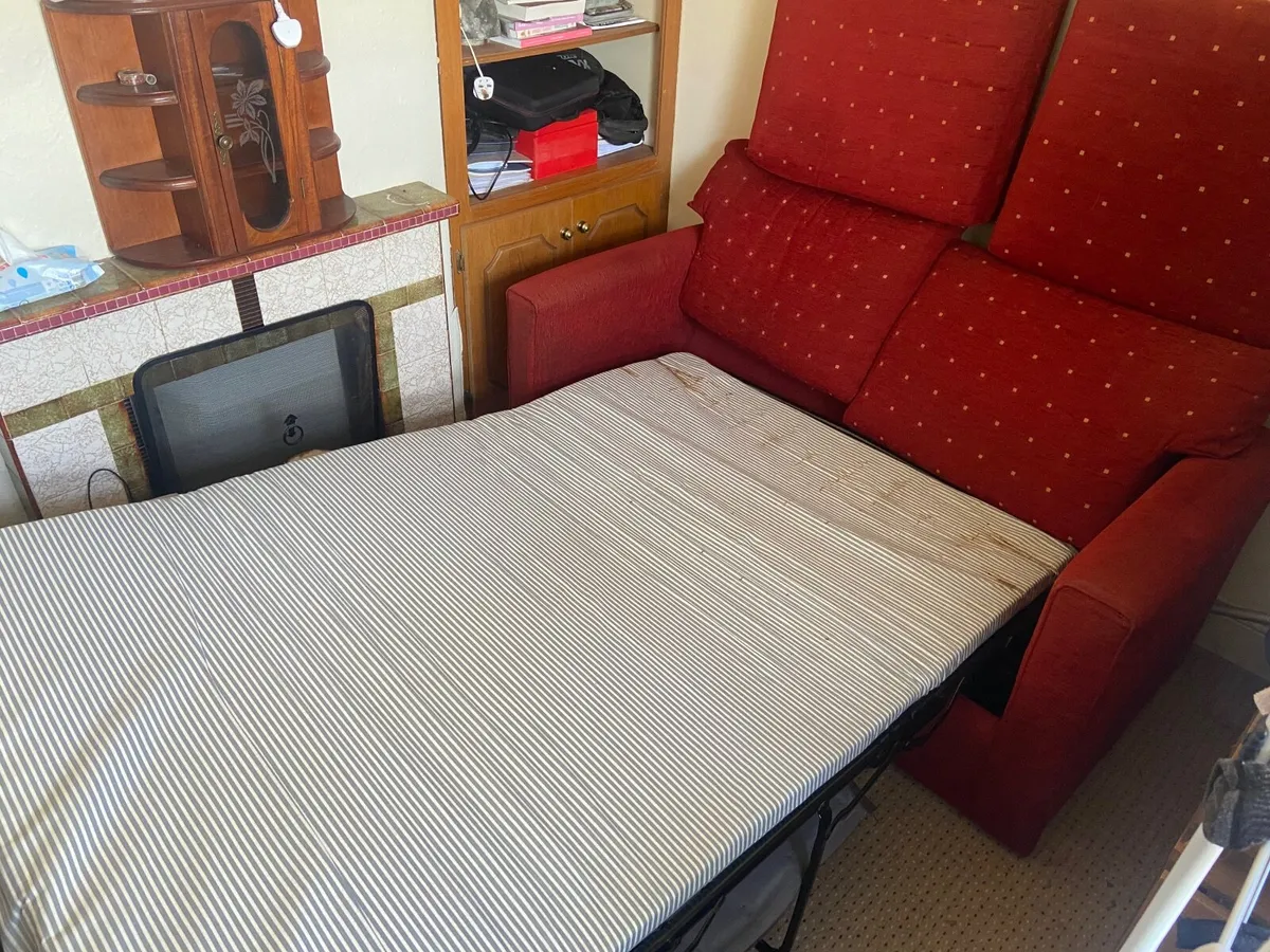 Two seater pull out bed - Image 3