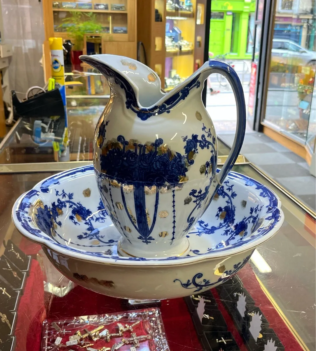 Vintage Ironstone Staffordshire Ceramic Jug, Basin - Image 1