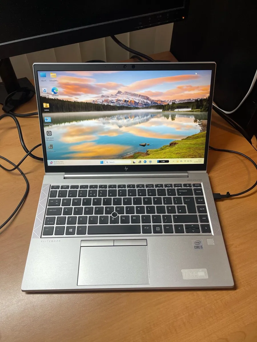 HP laptop i5 pro 32gb 256 win 11 pro - Image 1