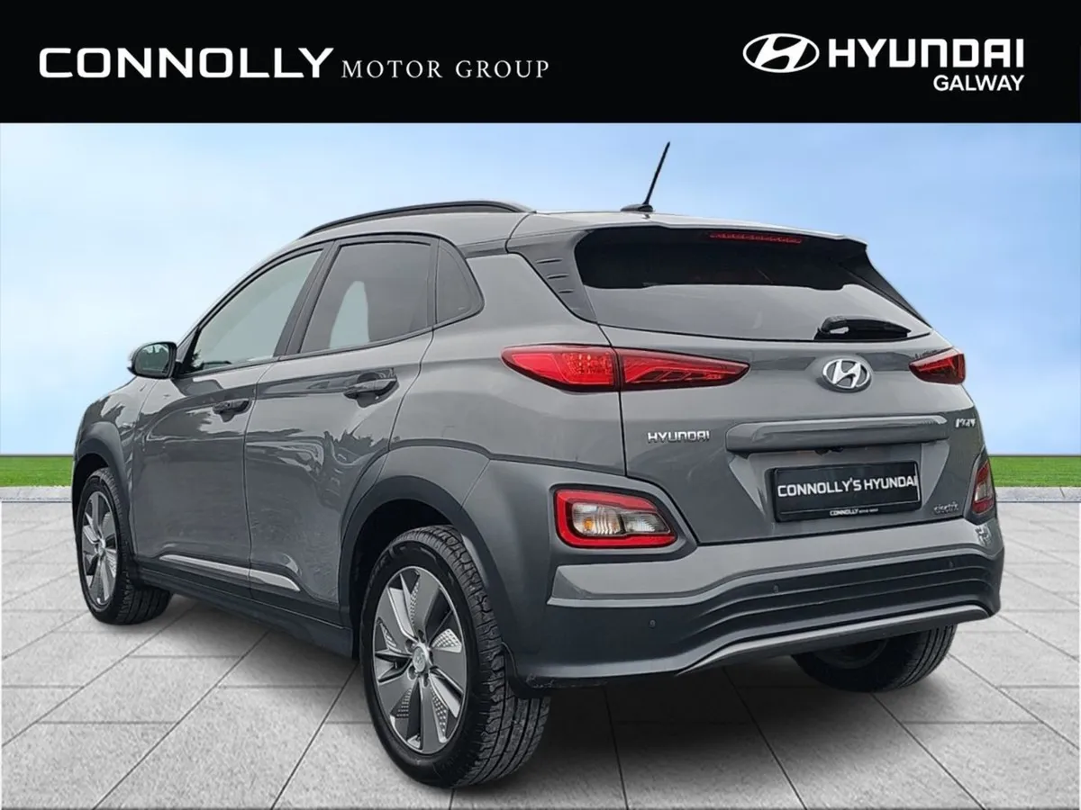 Hyundai Kona Kona EV 64 kWh Premium - Image 4