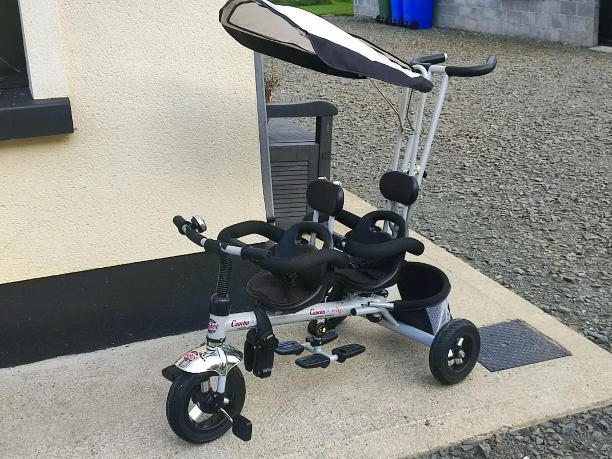 Double seated steerable trike - Image 1