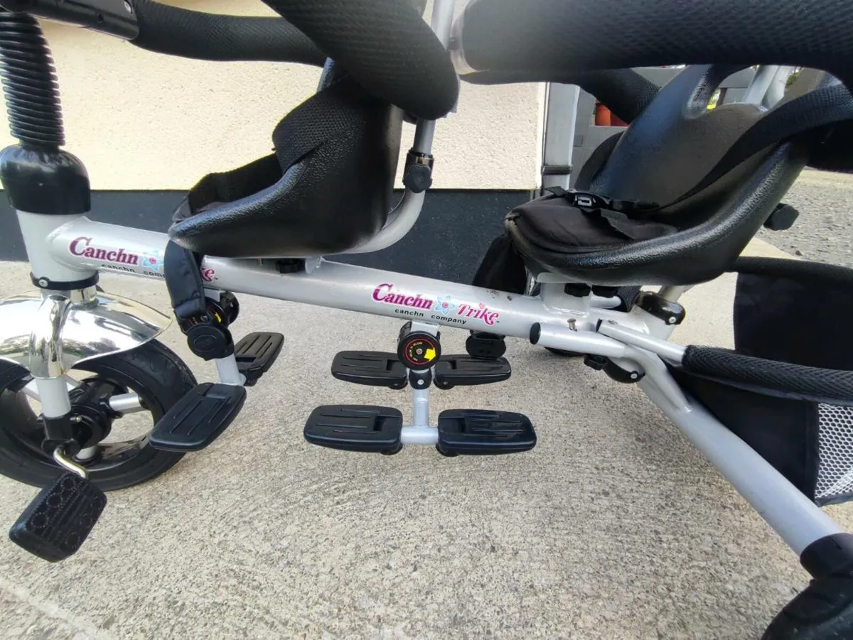 Double seated steerable trike - Image 2