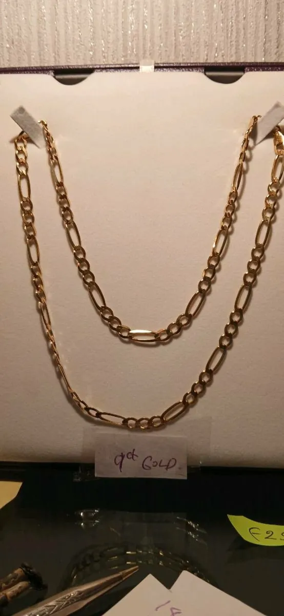 9ct Figaro Chain - Image 1