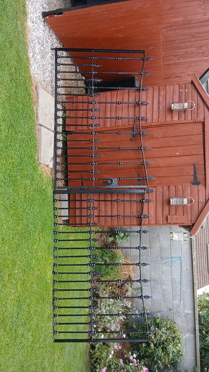 Steel Gates - Image 1