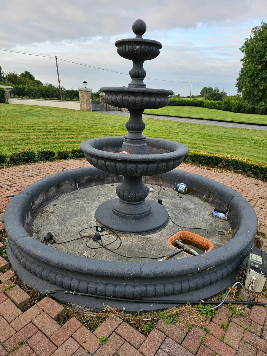 Water fountain - Image 3