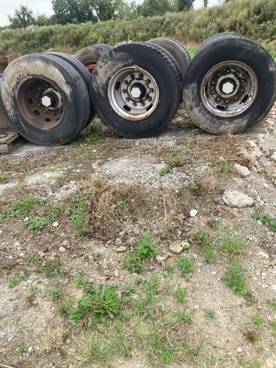 Trailer axles - Image 1